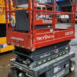 2016 Skyjack SJIII3219 Scissor Lift