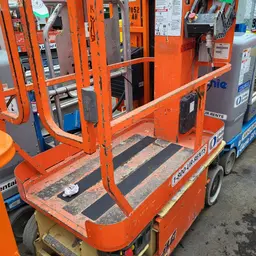 2016 JLG 1230ES Self-Propelled One-Person Lift