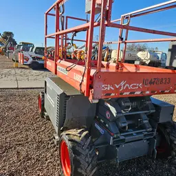 2016 Skyjack SJ6826RT Rough Terrain Scissor Lift