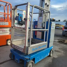 2017 Genie GR-20 Self-Propelled One-Person Lift