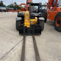 2017 JCB 525-60 Forklift