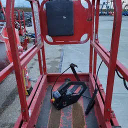 2017 MEC 1330SE Scissor Lift