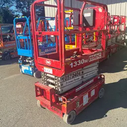 2017 MEC 1330SE Scissor Lift