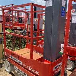 2018 Skyjack SJ12 Self-Propelled One-Person Lift