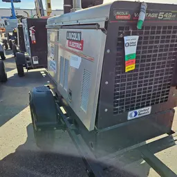 2019 Lincoln Electric VANTAGE 549 Welder