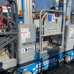 2015 Genie GR-20 Self-Propelled One-Person Lift