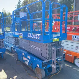 2017 Genie GS-3246 Scissor Lift