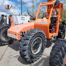 2017 SKYTRAK 6036 Forklift