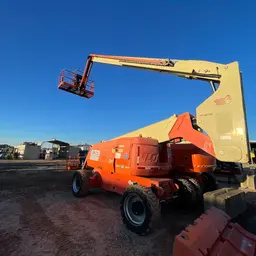 2015 JLG 800AJ Articulating Boom Lift