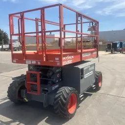 2016 Skyjack SJ6826RT Rough Terrain Scissor Lift