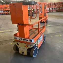 2015 JLG 1230ES Self-Propelled One-Person Lift