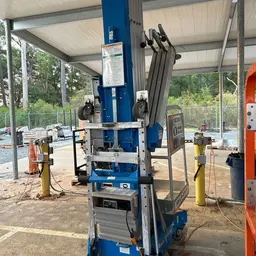 2018 Genie AWP-40SDC Pusharound Lift