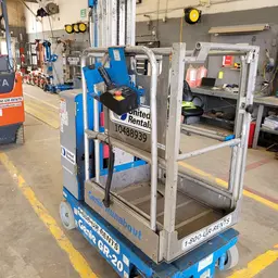 2016 Genie GR-20 Self-Propelled One-Person Lift