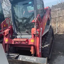 2017 Takeuchi TL10V2-CR Track Loader