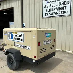 2018 Doosan P425/HP375WCUT4 Air Compressor