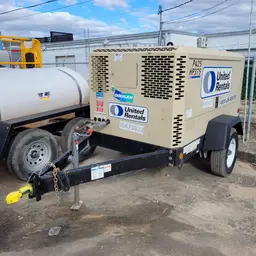 2017 Doosan P425/HP375WCUT4 Air Compressor