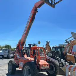 2015 SKYTRAK 6042 Forklift