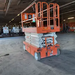 2018 Snorkel S4732E Scissor Lift