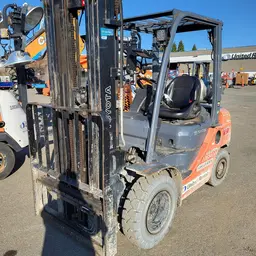 2017 Toyota 8FGU25 Warehouse Forklift