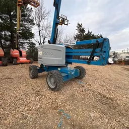 2013 Genie Z-45/25J IC Articulating Boom Lift