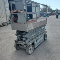 2015 Skyjack SJIII3226 Scissor Lift