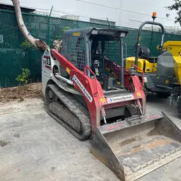 2018 Takeuchi TL8W Track Loader