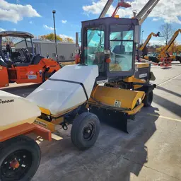 2016 LayMor SM400 Sweeper