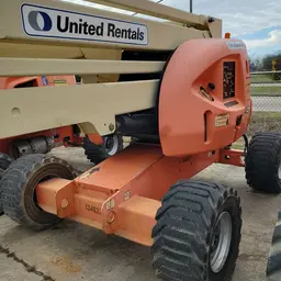2013 JLG 450AJ Articulating Boom Lift
