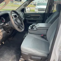 2019 Dodge 1500CREWSLTG4WD Pickup Truck