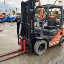 2018 Toyota 8FGU25 Warehouse Forklift