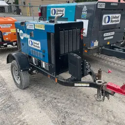 2019 Miller Welders Big Blue 300R Welder