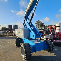 2014 Genie S-85 Boom Lift