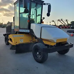 2017 LayMor SM450-ST Sweeper