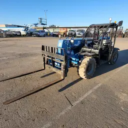 2017 Genie GTH-5519 Forklift