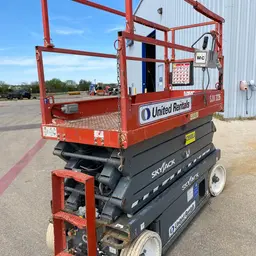 2017 Skyjack SJIII3226 Scissor Lift