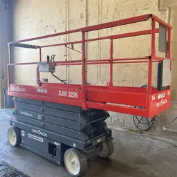 2018 Skyjack SJIII3226 Scissor Lift