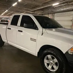 2018 Dodge 1500QUADSTGRWD Pickup Truck