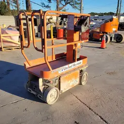 2014 JLG 1230ES Self-Propelled One-Person Lift