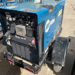 2020 Miller Welders Big Blue 300R Welder