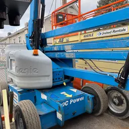 2012 Genie Z-45/25J DC Articulating Boom Lift