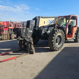 2016 JLG 642 Forklift