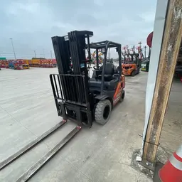 2019 Toyota 8FGU25 Warehouse Forklift