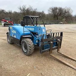 2017 Genie GTH-5519 Forklift
