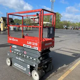 2018 Skyjack SJIII3219 Scissor Lift