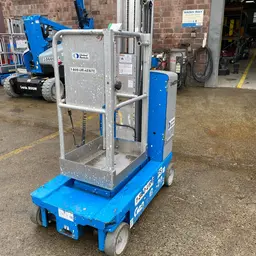 2016 Genie GR-20 Self-Propelled One-Person Lift
