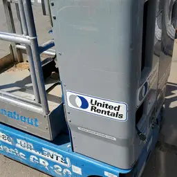 2015 Genie GR-20 Self-Propelled One-Person Lift