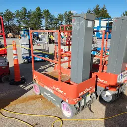 2016 Skyjack SJ12 Self-Propelled One-Person Lift