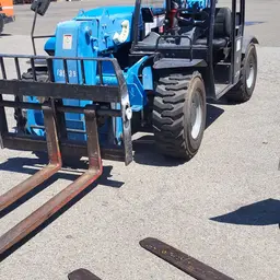 2017 Genie GTH-5519 Forklift