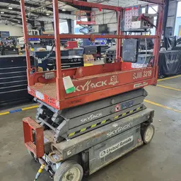 2015 Skyjack SJIII3219 Scissor Lift