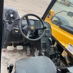 2015 JCB 507-42 Forklift